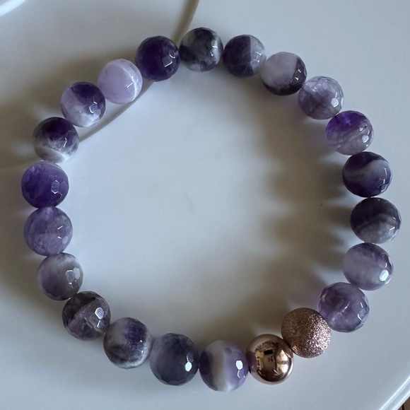 8mm Faceted Amethyst Quartz Stretch Bracelet with 14k Rose Gold Spacers - Picture 4 of 6